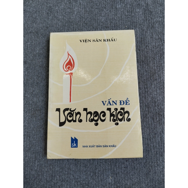 VẤN ĐỀ VĂN HỌC KỊCH 548239