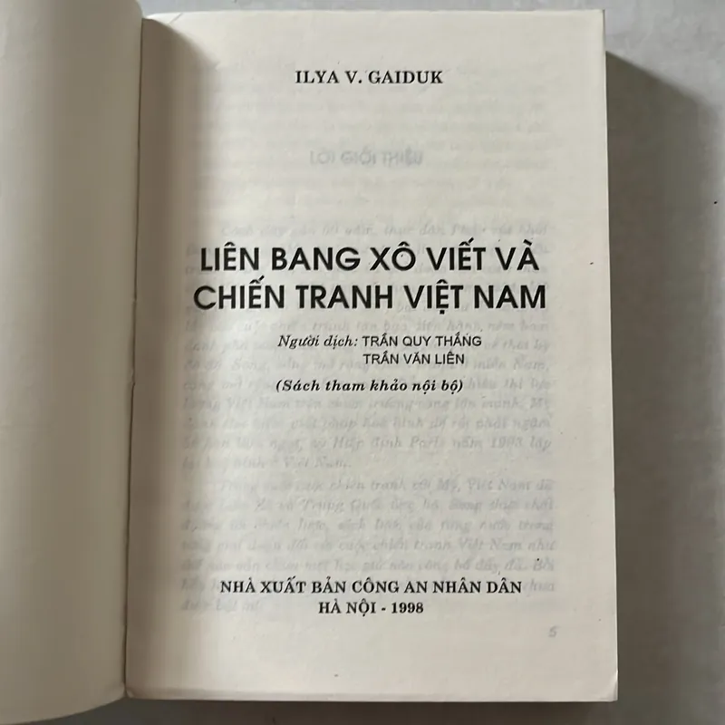 Liên bang Xô Viết và chiến tranh Việt Nam - Ilya V.Gaiduk - 1998s 561386