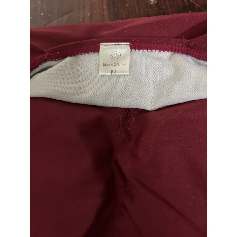 Bikini nữ, size M đỏ đô, mặc 1 lần, new 98% 1026477