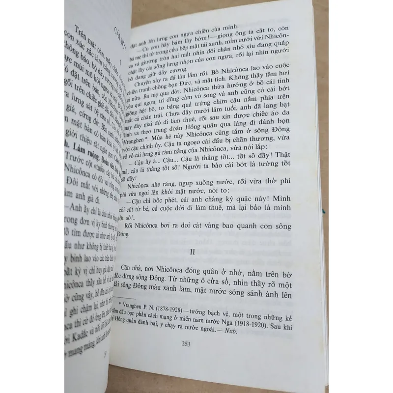 Tuyển tập Mikhail A. Sholokhov (nhà văn đạt giải Nobel Văn chương 1965) 722895