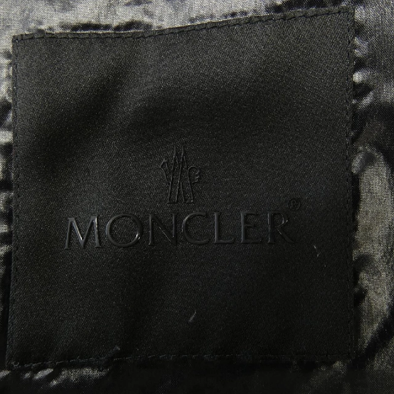 Áo khoác lông vũ MONCLER CERCES 633948