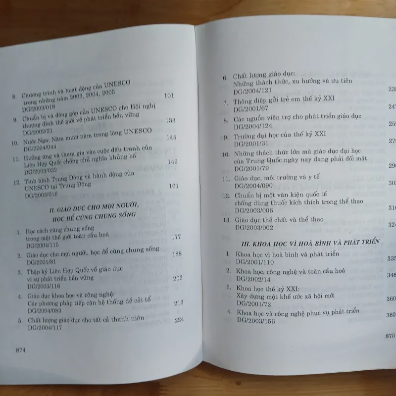 Vai Trò Của UNESCO Trong Thế Kỷ XXI - Koichiro Matsuura 756093