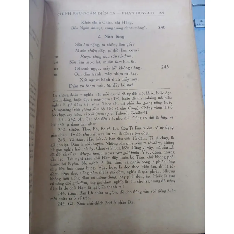 CHINH PHỤ NGÂM BỊ KHẢO - HOÀNG XUÂN HÃN 936639