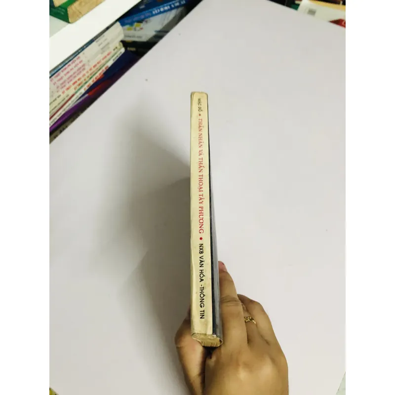 THẦN NHÂN VÀ THẦN THOẠI TÂY PHƯƠNG 603452