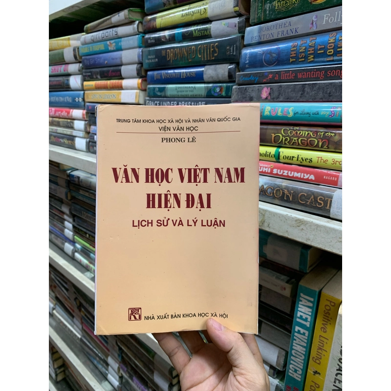 Văn học việt nam hiện đại - lịch sử và lý luận.  459619