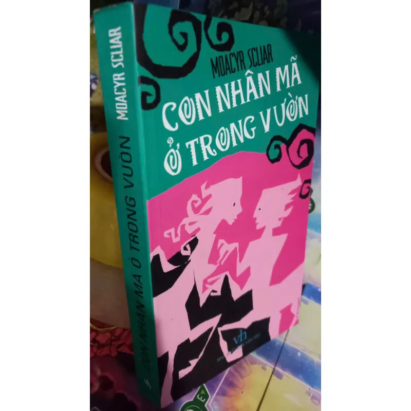 con nhân mã trong vườn 1022161