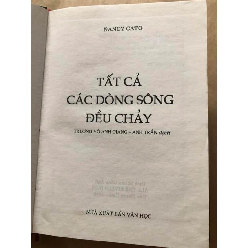 Sách Tất Cả Những Dòng Sông Đều Chảy - Nancy Cato 306762