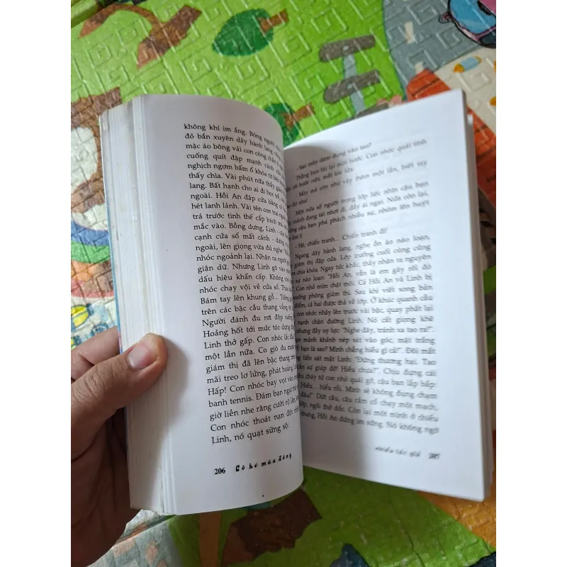 Cô Bé Mùa Đông 999028