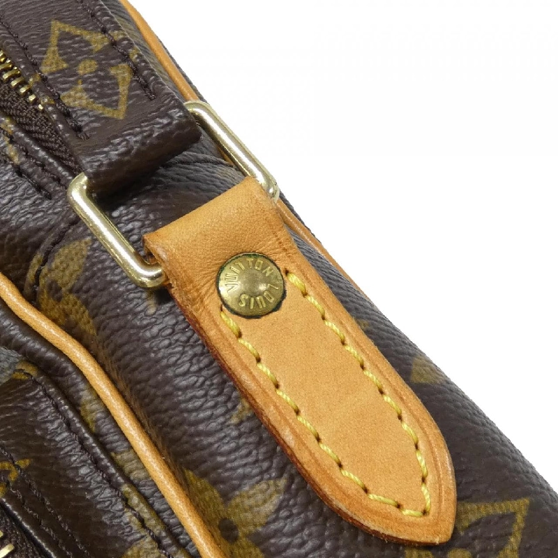 Túi đeo vai Louis Vuitton Monogram Amazon M45236 611153