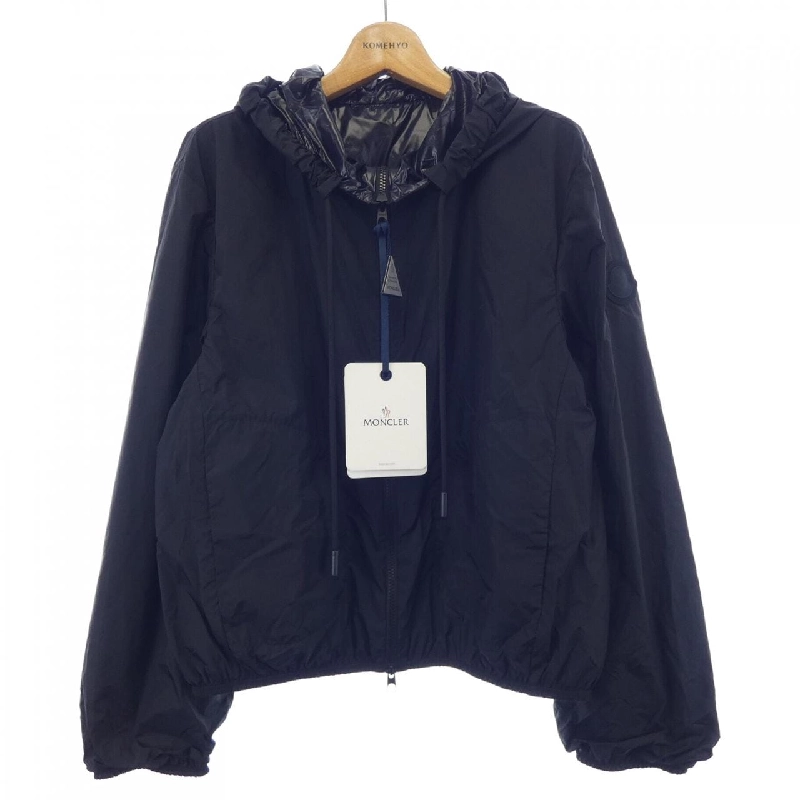 Áo khoác MONCLER 633474