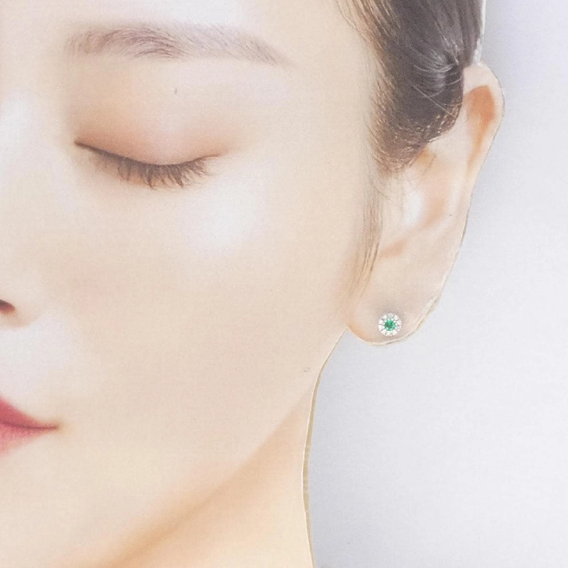 K18WG Bông tai Ngọc lục bảo 0.14CT - Hàng hiệu Chính hãng 869424