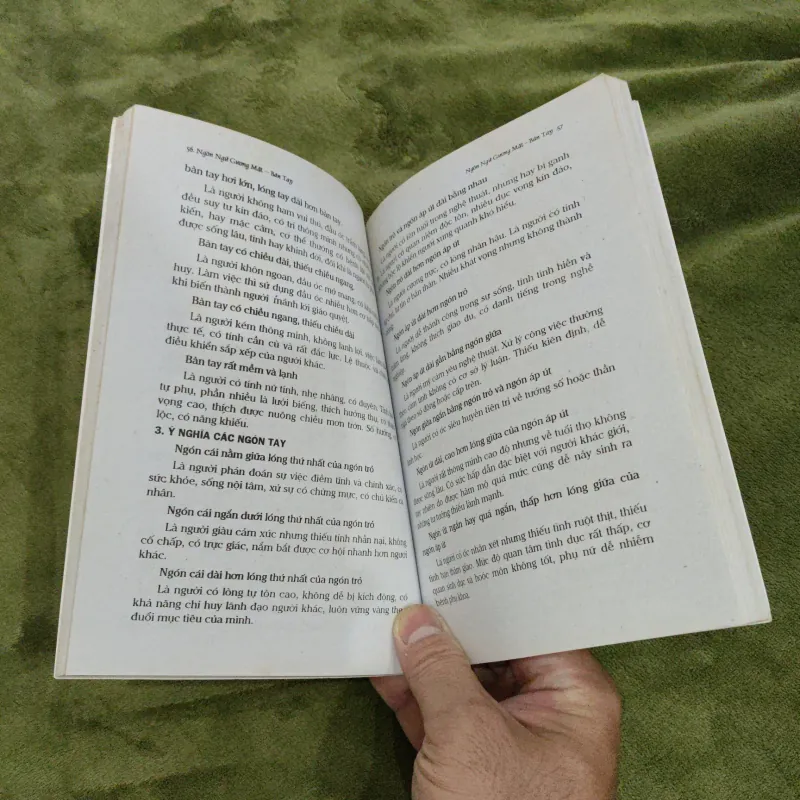 Khuôn Mặt Bàn Tay & Vận Mệnh Con Người 754555