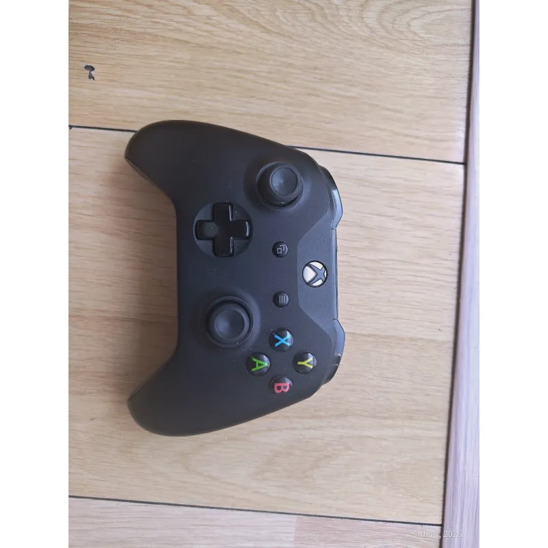 Tay cầm chơi game Xbox one series 754010