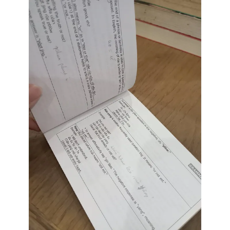 Thai phrase book with tones 698882