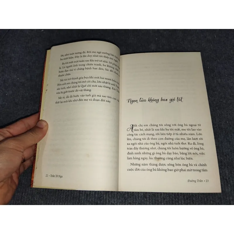 ĐƯỜNG TRẦN. NGỌN LỬA KHÔNG BAO GIỜ TẮT - TRẦN TỐ NGA 957917