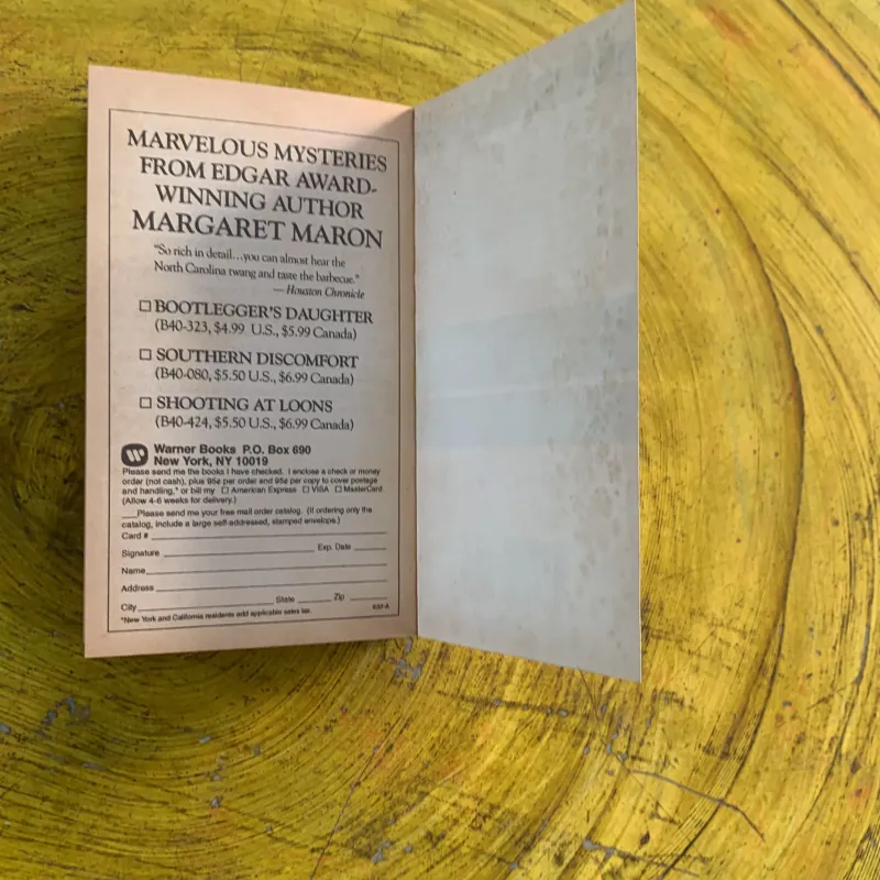 SHOOTING AT LOONS - MARGARET MARON 976583