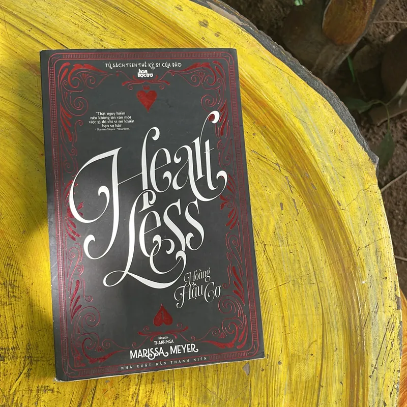 COMBO HOÀNG HẬU CƠ - MARISA MEYER 702049