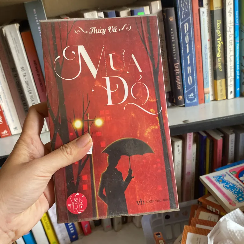 Mưa đỏ Thuỷ Vũ 796507