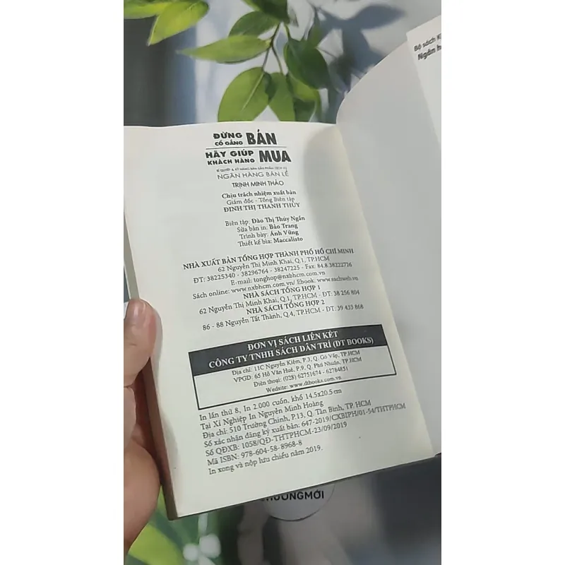 Đừng cố gắng bán - hãy giúp khách hàng mua - Trịnh Minh Thảo 688556