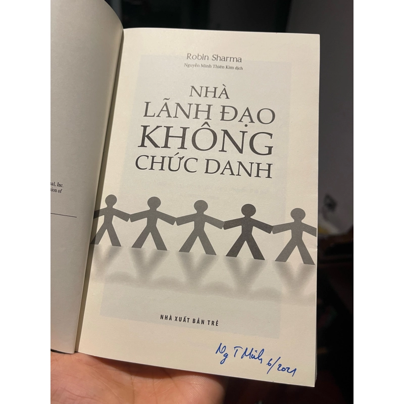 Sách Nhà lãnh đạo không chức danh - tác giả: robin sharma - đã qua sử dụng còn 90% 316651