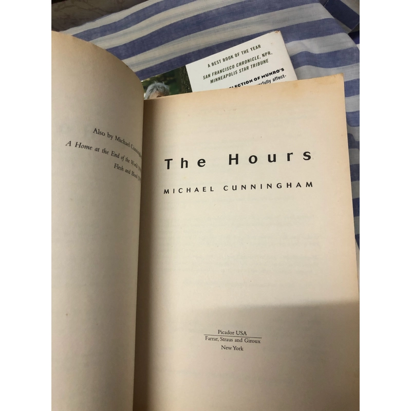 The Hours (Những thời khắc) - Michael Cunningham  361527