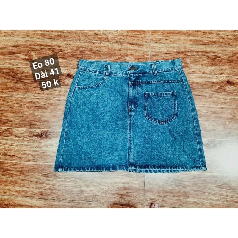 chân váy zin  size s m  539057