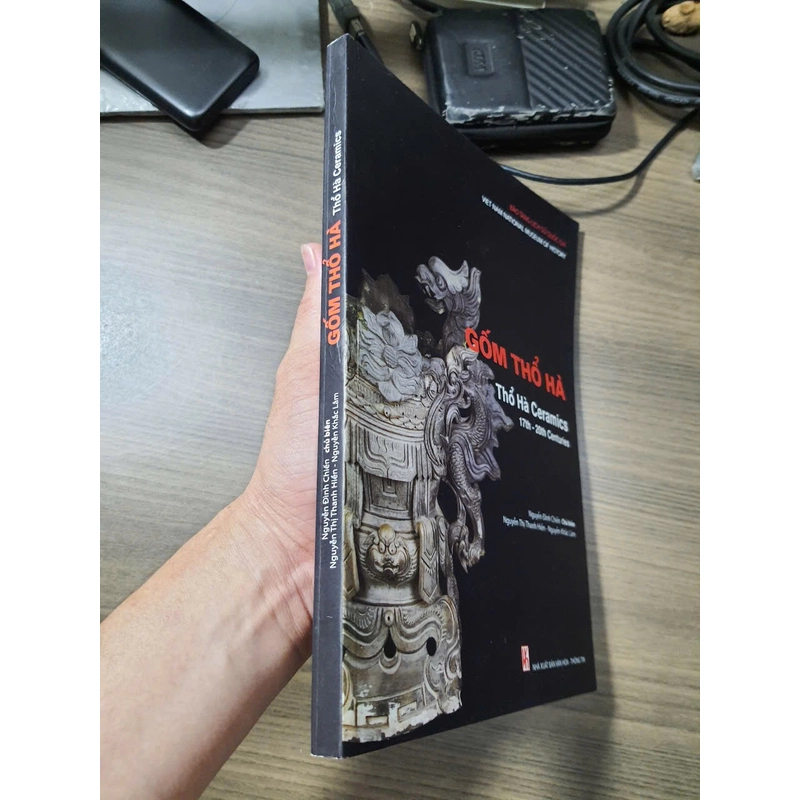 Sách gốm Thổ Hà 416083