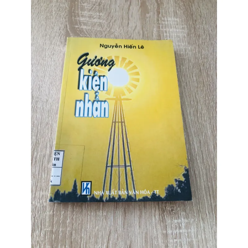 GƯƠNG KIÊN NHẪN  1020439