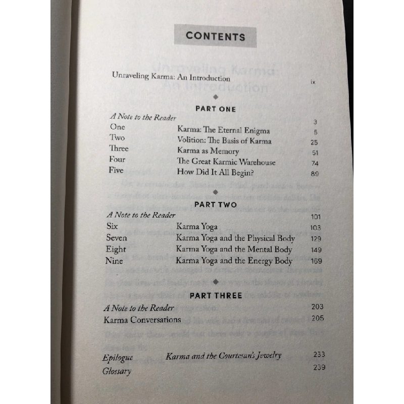 Karma A Yogi's guide to crafting your destiny mới 90% BÌA CỨNG Sadhguru HPB1309 NGOẠI VĂN 458355