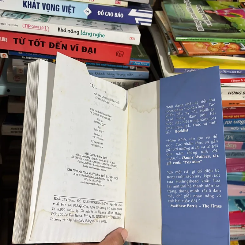 II Sách Kỹ Năng: Từng Qua Tuổi 20 - IAIN HOLLINGSHEAD - 2009 779141
