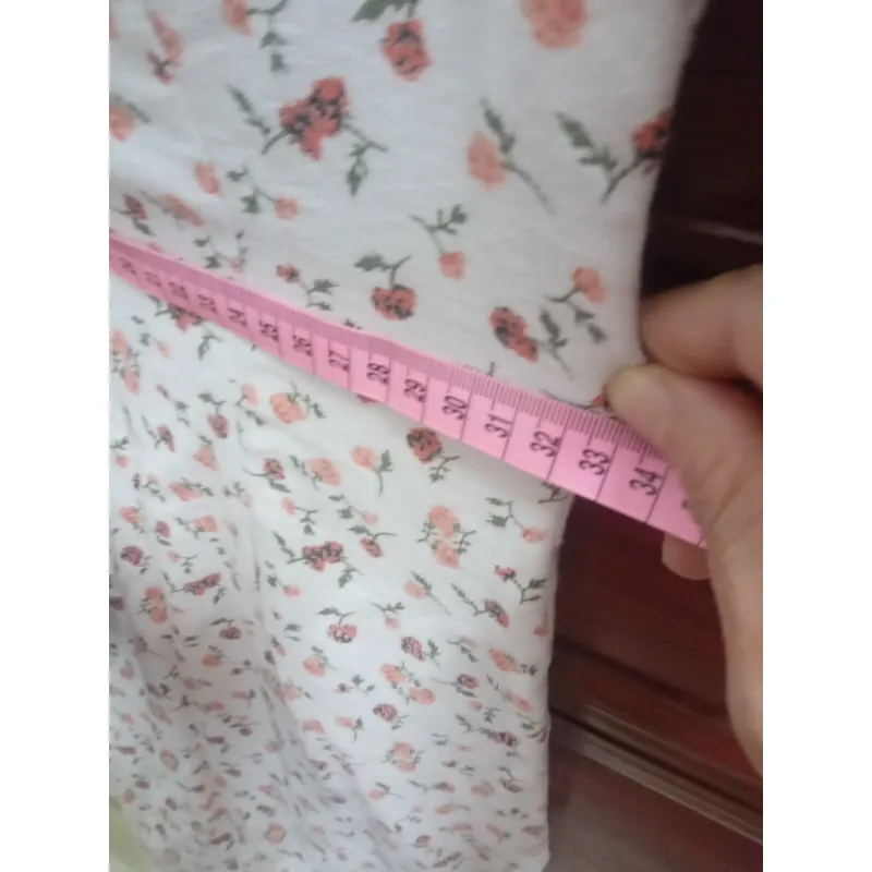 Chiếc váy nhỏ nhắn hoa xinh xắn 928447