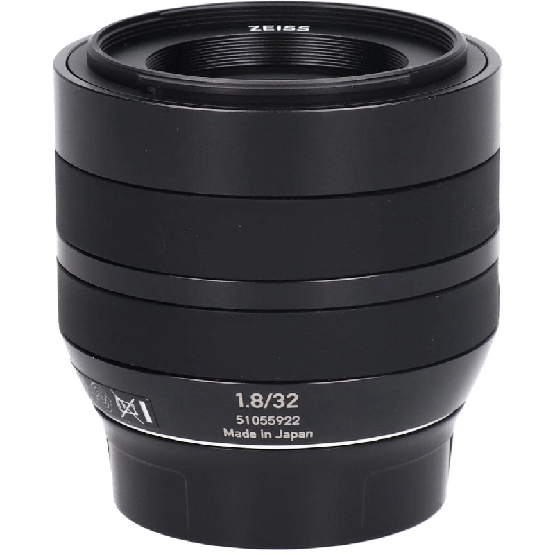 Ｘ ＴＯＵＩＴ32mm Ｆ1.8 - Hàng hiệu Authentic 879731