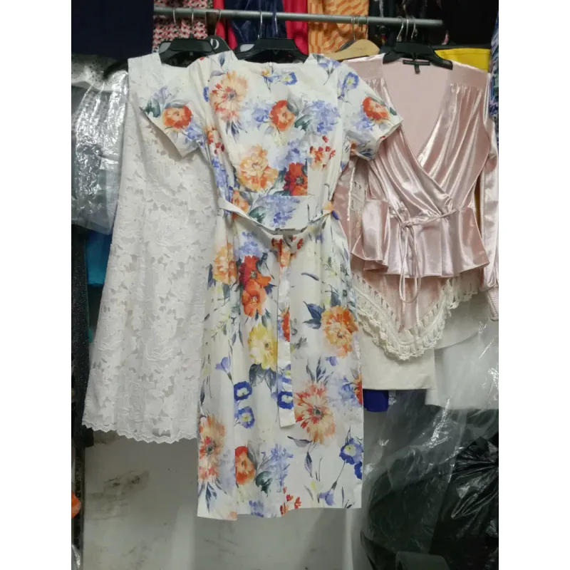 Đầm CK size 6 eo 80 557729