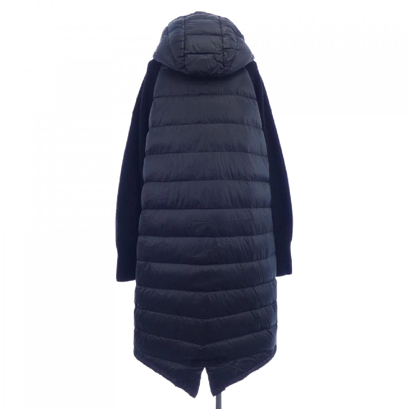 Áo khoác lông vũ MONCLER 639793