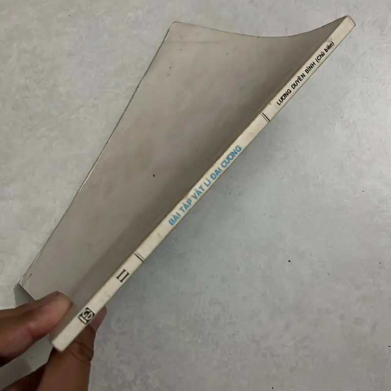 Bài tập Vật lý đại cương Tập 2 595787