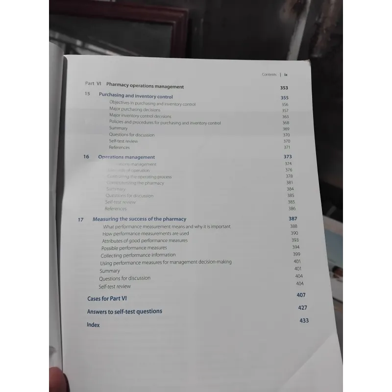 Essentials of Pharmacy Management  969990