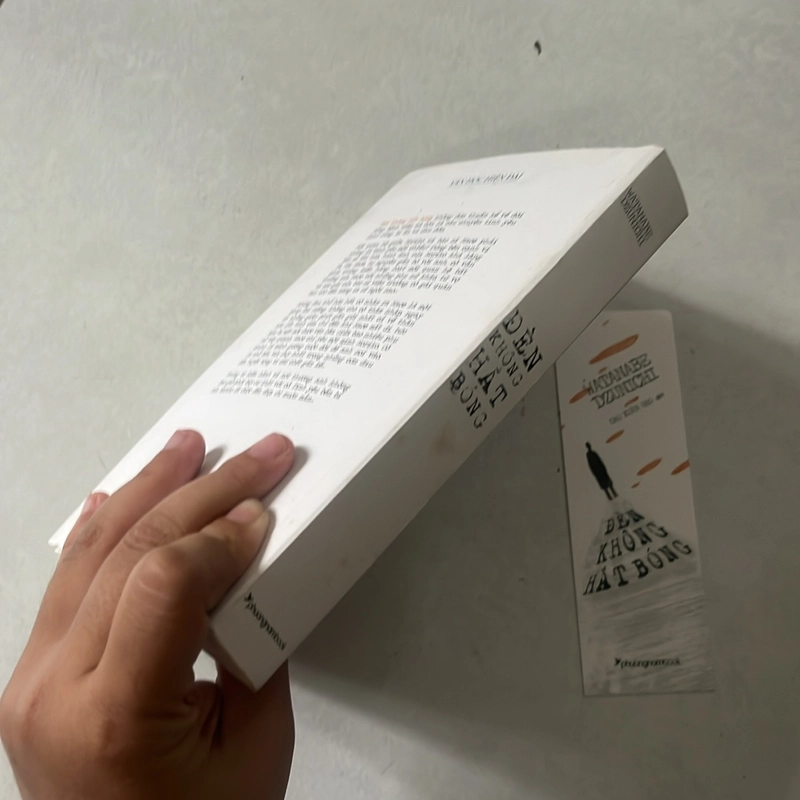 Đèn không hắt bóng - Watanabe Dzunichi 517453