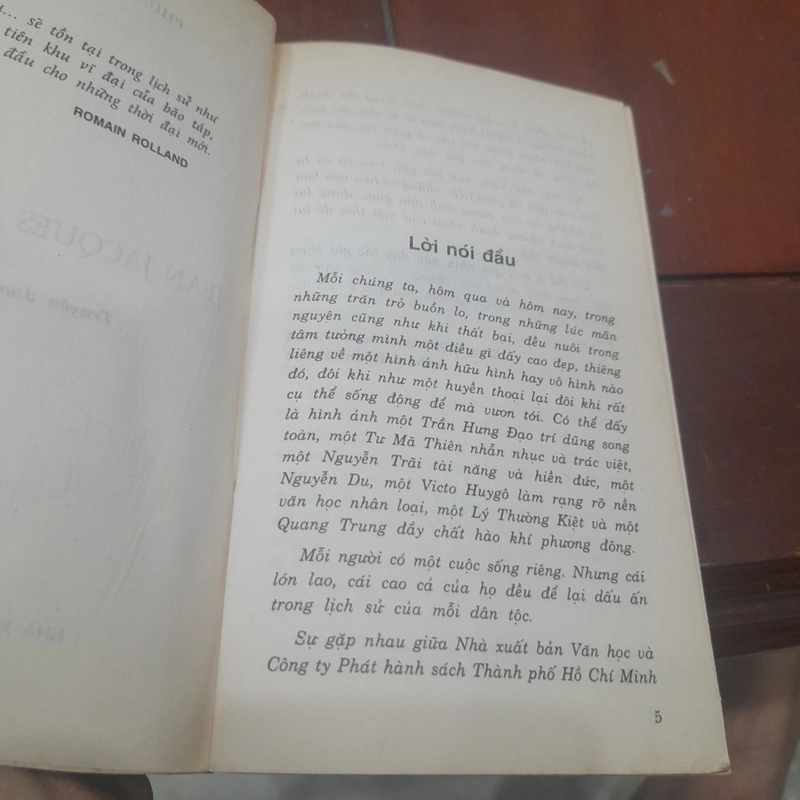 Phùng Văn Tửu - JEAN JACQUES ROUSSEAU (truyện danh nhân) 525260