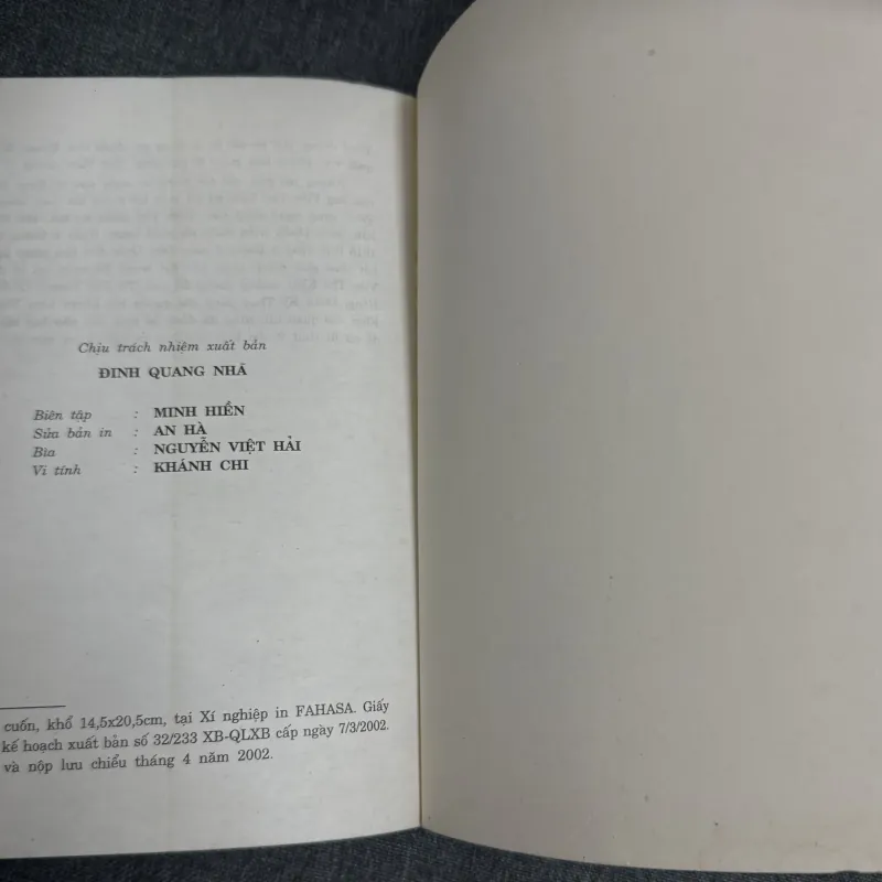 Cấm cung diễm sử - Diệp Hách Nhan Trát Nghi Dân 925446
