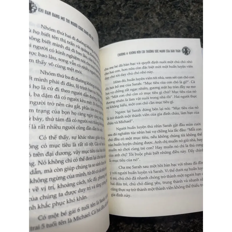 Khi bạn đang mơ thì người khác đang nỗ lực Vĩ Nhân 1003008