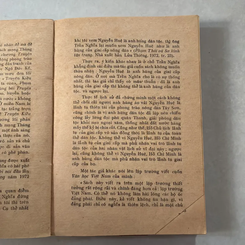 Tìm hiểu văn học - Lê Đình Kỵ - 1984s 796970