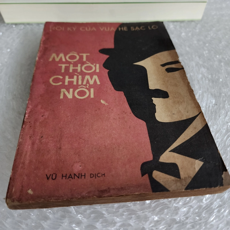 Một thời chìm nổi | Hồi ký của vua hề Sạc lô 526364