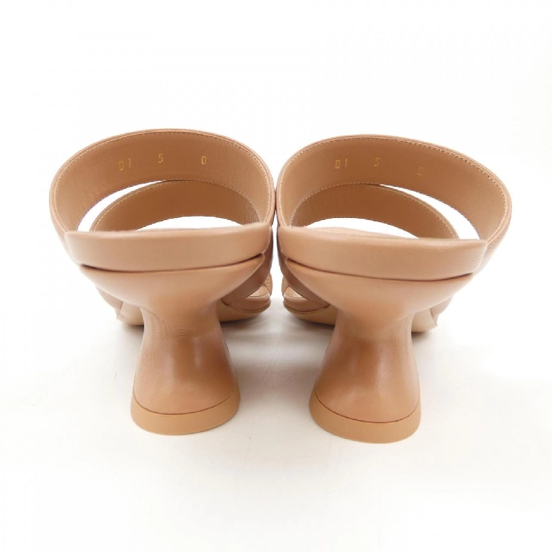 Giày sandal SALVATORE FERRAGAMO - Hàng hiệu Authentic 830553