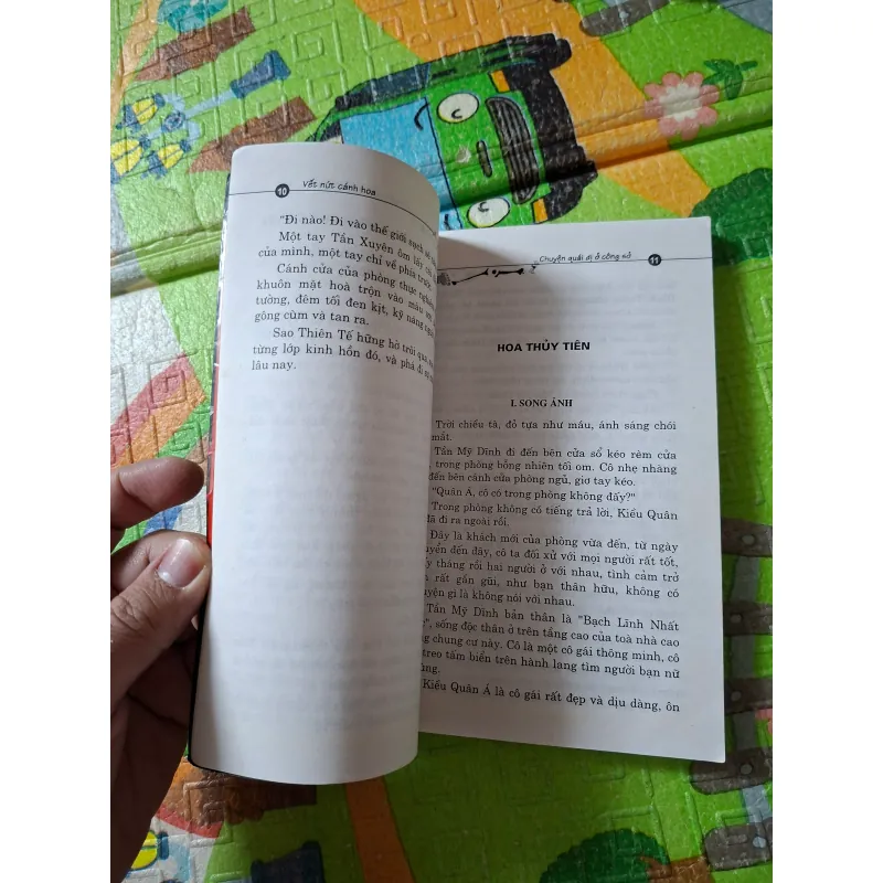 Vết Nứt Cánh Hoa 957911