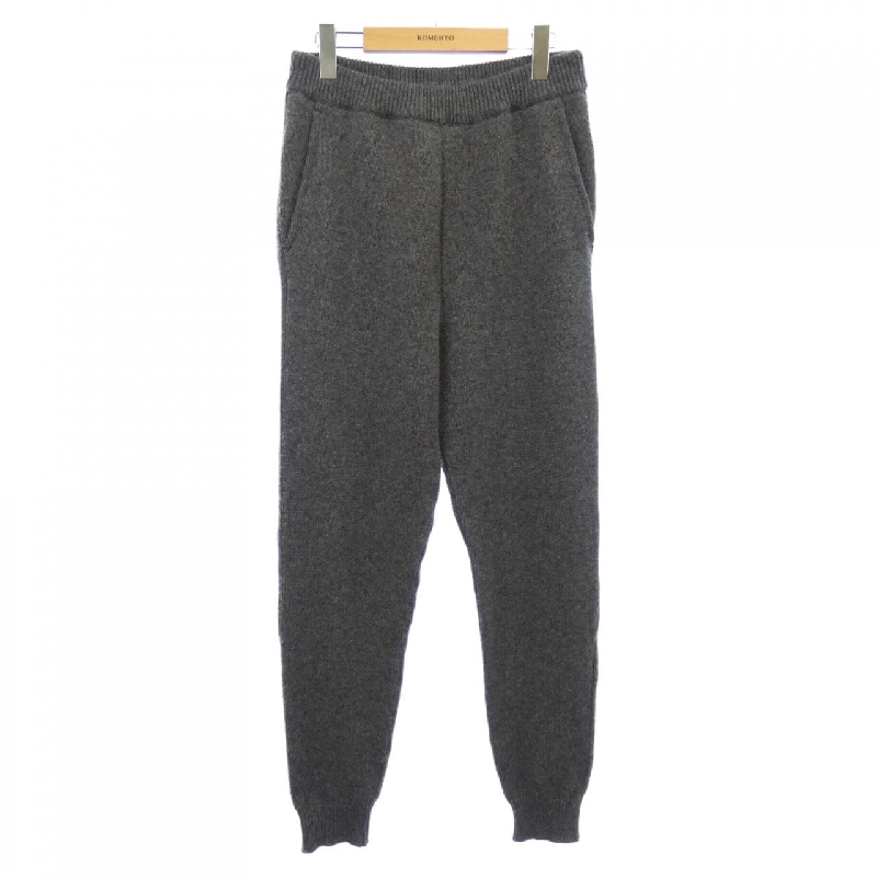 Quần PRADA UMP145 S232 11LM - Hàng hiệu Chính hãng 897672