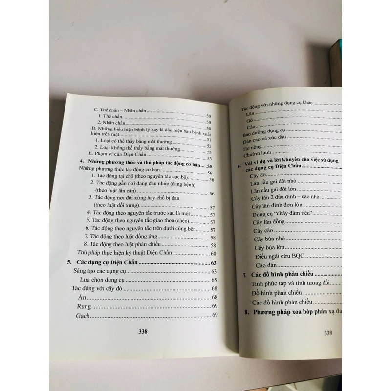 📘 DIỆN CHẨN ABC – Bùi Quốc Châu  Sách in màu, giấy bóng 530529