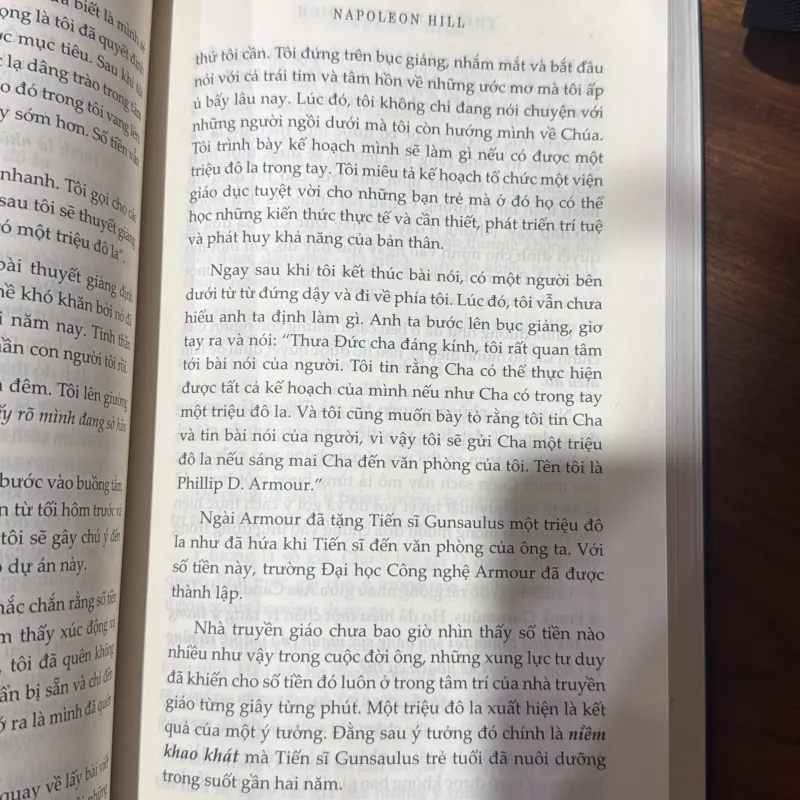 Sách think and grow rich 1021167