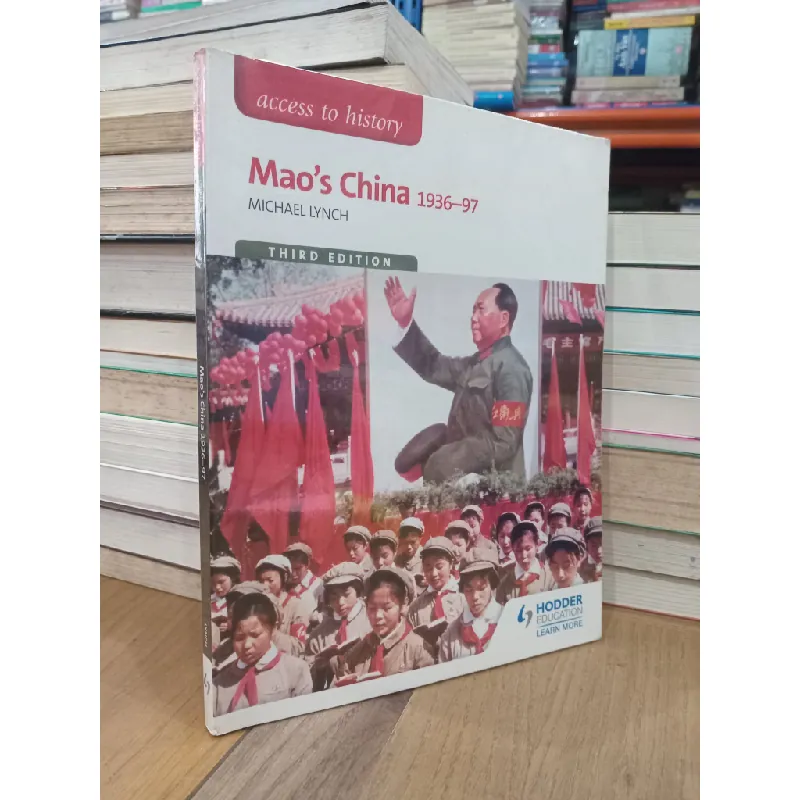 Mao's China 1936-97 - Michael Lynch 695597