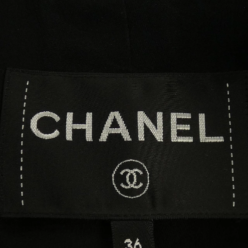 Áo khoác CHANEL 637554