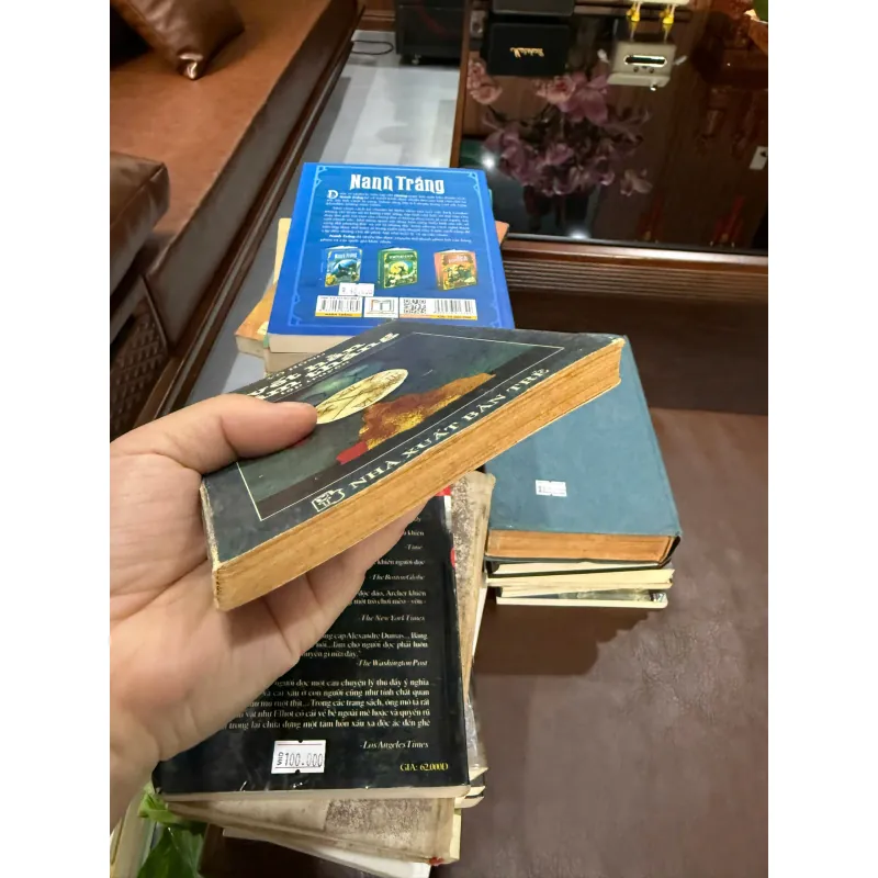 VẾT HẰN NĂM THÁNG – VÕ HỒNG 976286